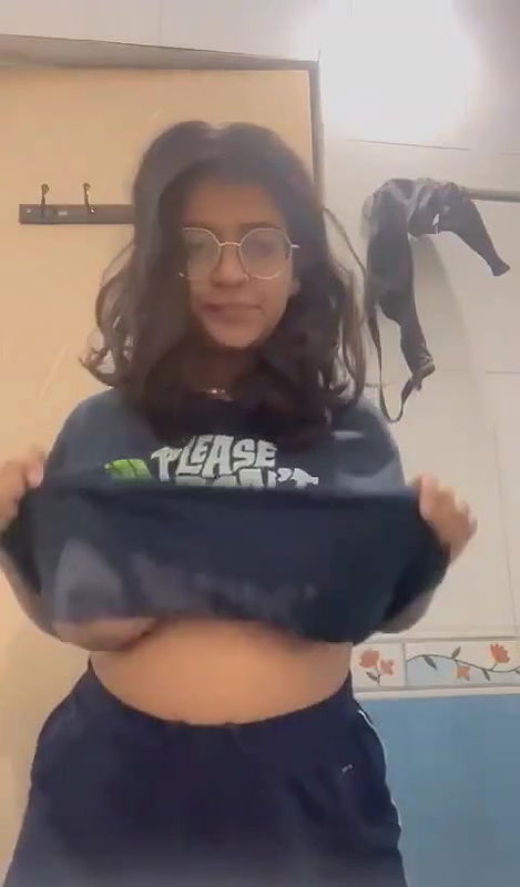 big boobs cute girl show