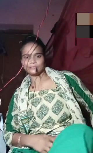 desi bhabhi video calling her friend showing boobs pussy