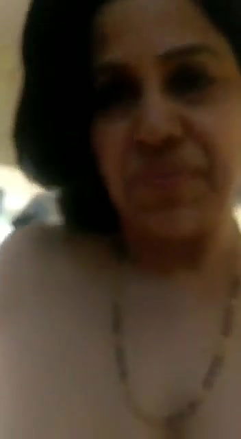 mallu cheating wife raiding