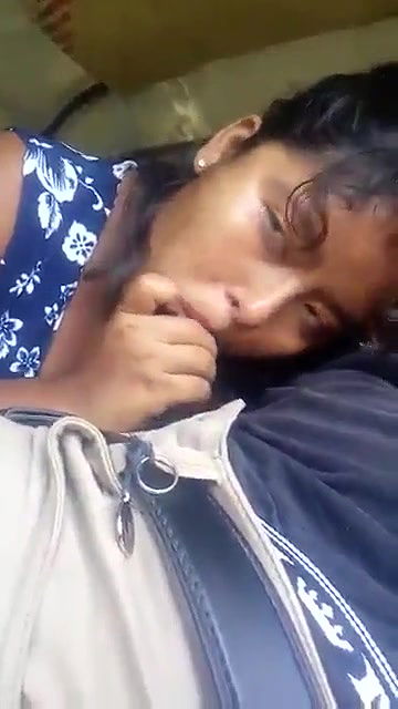 Punjabi girl sexy blowjob MMS video