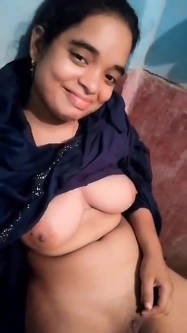 girl amking nude video for lover