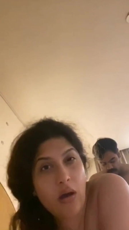 moti gori ladki ko choda