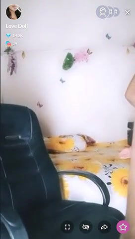 Love Doll Dancing Naked & Fucking on Tango Live 1