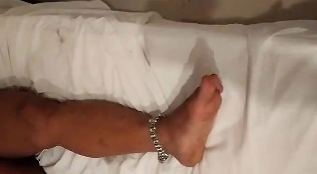 Bhabhi sleeping nude in hotel ,after Fucking, recorded