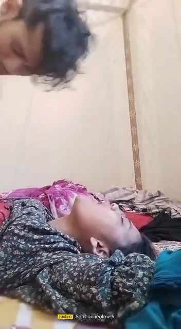 godi mein uthake choda