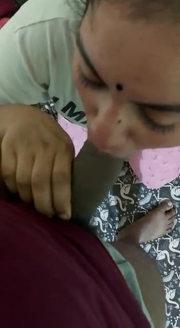 jhat wali ladki ko choda lund chusake