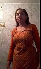 bathroom mein nangi video banayi