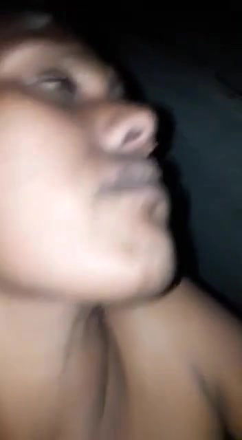 village ladki ne nangi video