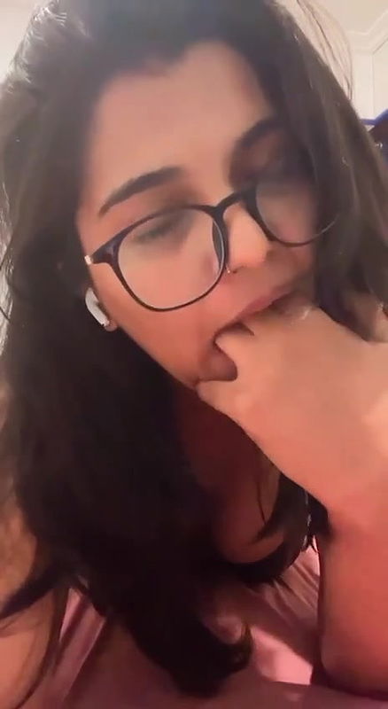 Cuck Indian Wife Pussy Licked Fingering Sucking Dick 2