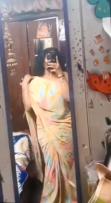 Hot Girl Showing Boobs