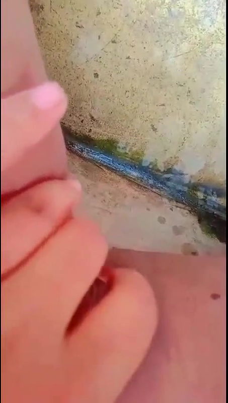 Sexy Figure GF Showing Boobs Pussy