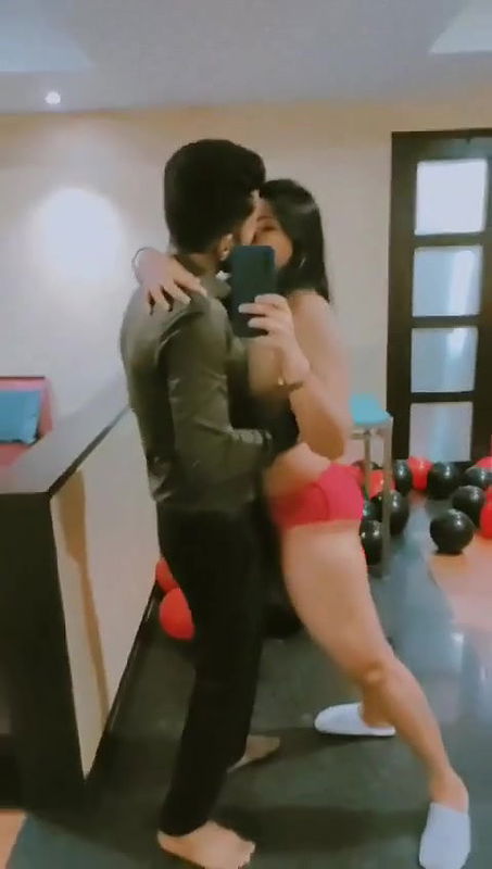 Sexy Indian Wife Sucking Dick Hard Fucking During Honeymoon