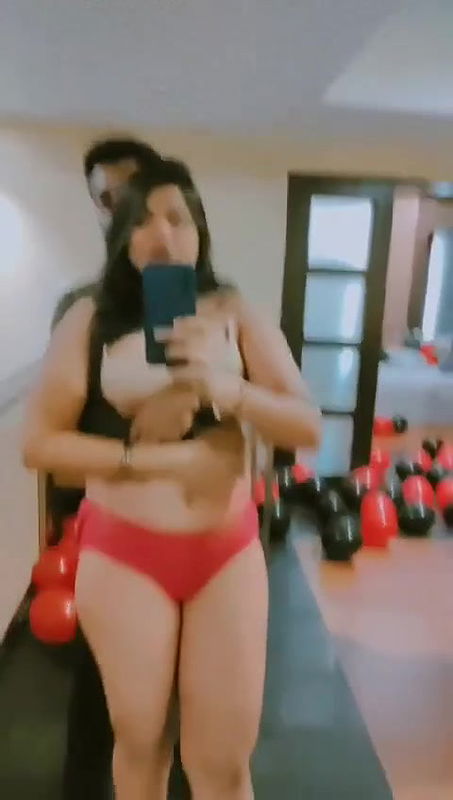 Sexy Indian Wife Sucking Dick Hard Fucking During Honeymoon