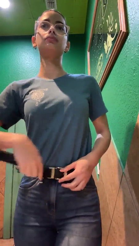 Slim Sexy Girl Nude Show 1