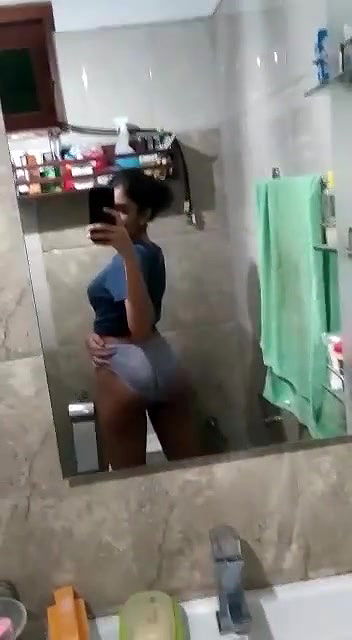 Horny Indian Girl Showing