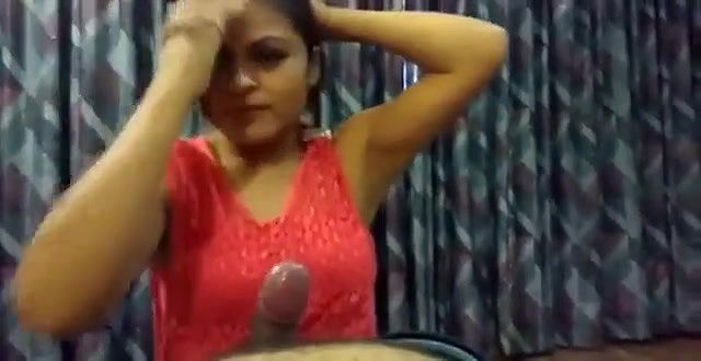 Delhi Ki Bhavi Ne Apne Boyfriend Ko Mast Sa Blowjob Diya