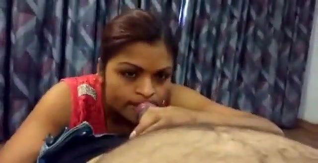 Delhi Ki Bhavi Ne Apne Boyfriend Ko Mast Sa Blowjob Diya