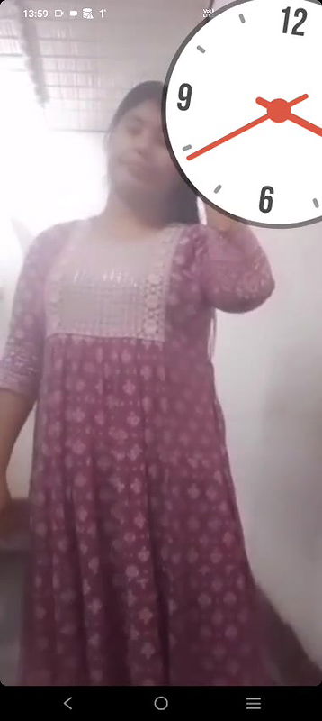 Beautiful Girlfriend Showing