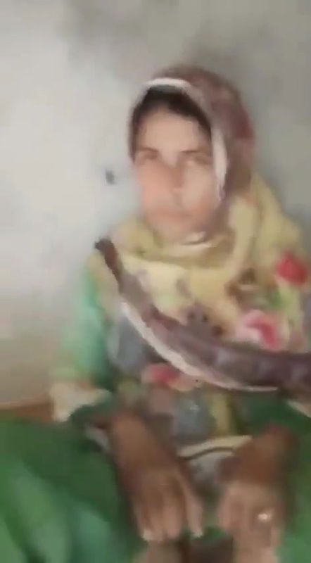 hijabi girl pussy fingering and blowjob clip