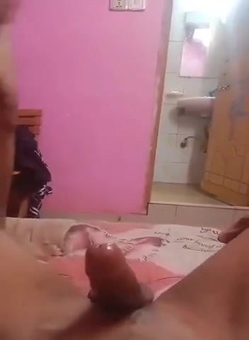 shaved pussy teen gf fucked