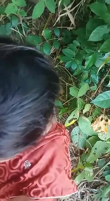 married bhabhi n ekhule mein lund chusi