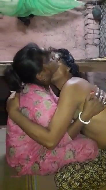 friend recording friend with randi