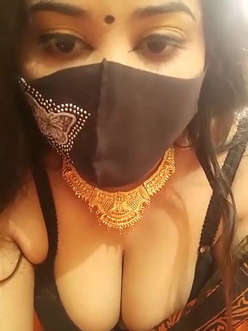 Sexy Bhabhi Dance Show