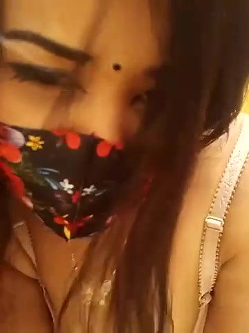 Sexy Bhabhi Dance Show and Teasing
