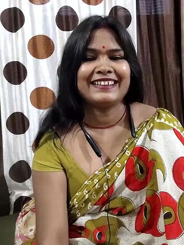 Sexy Aunty Boobs and Pussy Show to Fan