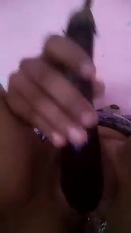 Dick hungry Paki girl masturbation show