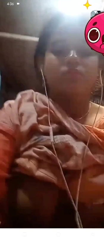 Village Big Boobs Girlfriend Showing