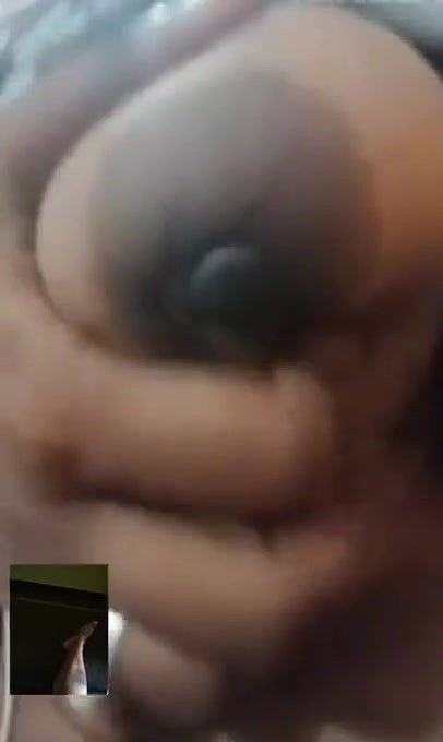 Agra Bhabhi phone sex chat with her lover MMS