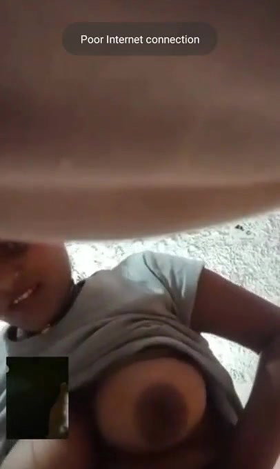 Agra Bhabhi phone sex chat with her lover MMS