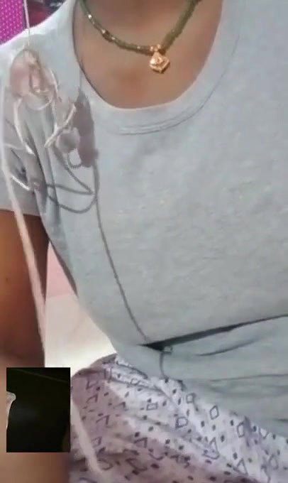 Agra Bhabhi phone sex chat with her lover MMS