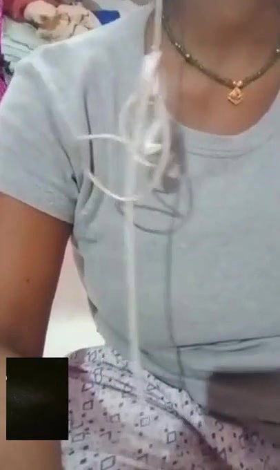 Agra Bhabhi phone sex chat with her lover MMS