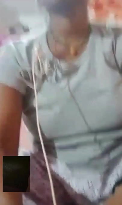 Agra Bhabhi phone sex chat with her lover MMS