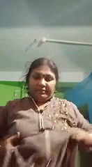 kamij kholke nangi video banayi