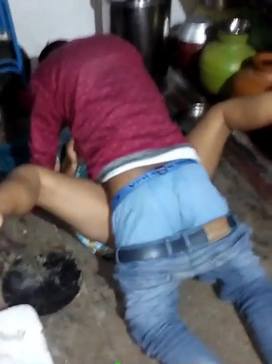 friend ne chudai ki video banayi