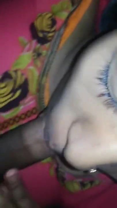 Bangla girl blowjob MMS sex clip