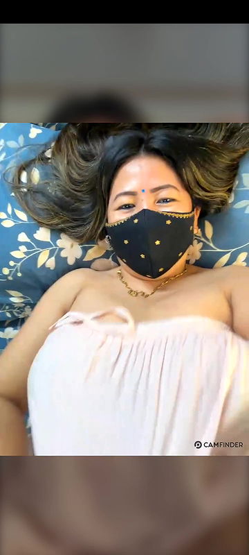 88pink bed par late ke boobs show nepali randi bhabhi