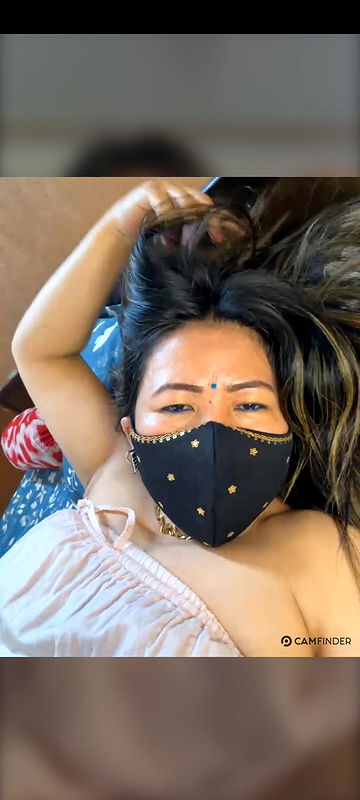 88pink bed par late ke boobs show nepali randi bhabhi