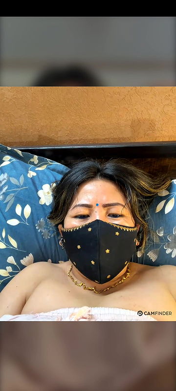 88pink bed par late ke boobs show nepali randi bhabhi