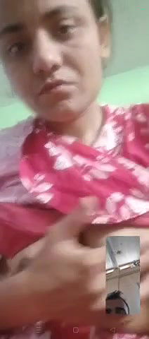 Big Ass Wife Slapping Her Ass Showing Asshole