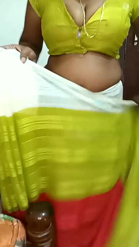 Chinnima143 hot saree