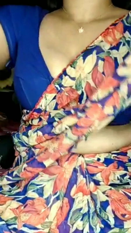 Shreya8999 Webcam Show