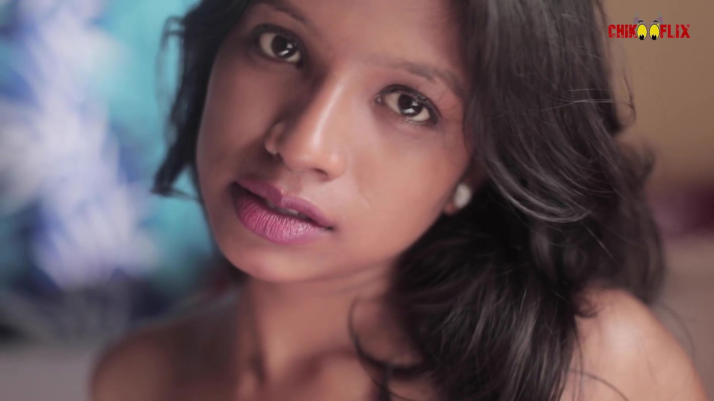 Hottest sexy Indian saree striptease video