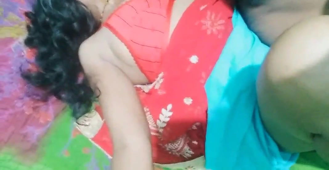 Hot Desi Bhabhi Fucking with her husbands brother