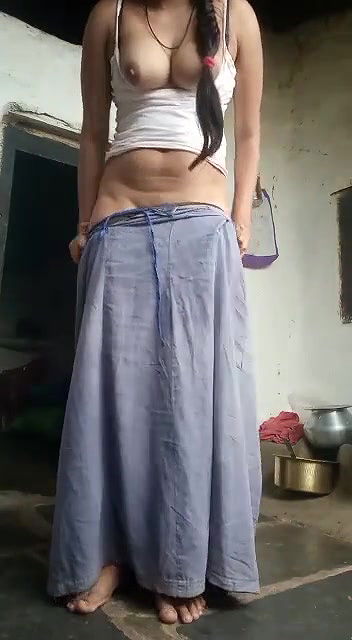 Booby Dehati girl exposing her assets on cam