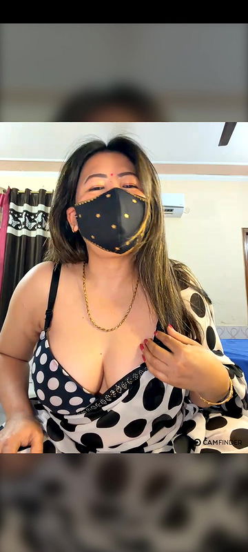 88pink white saree boobs show Nepali Randi bhabhi