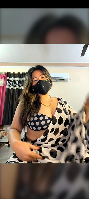 88pink white saree sexy show Nepali Randi bhabhi